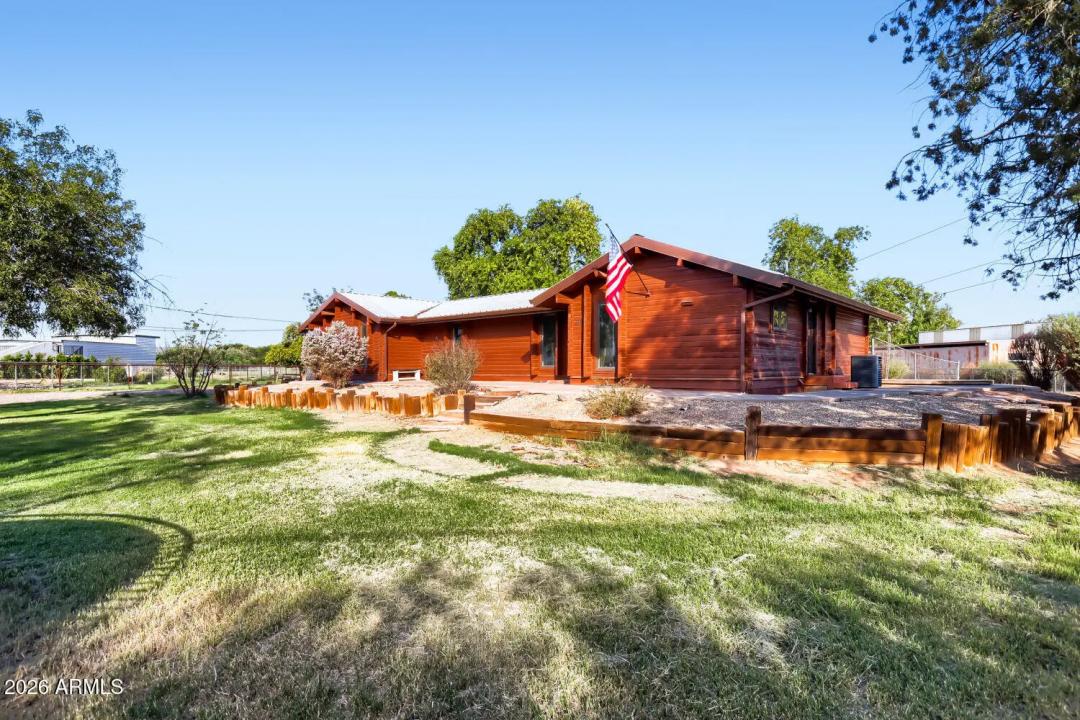 Real Estate Picture 2
