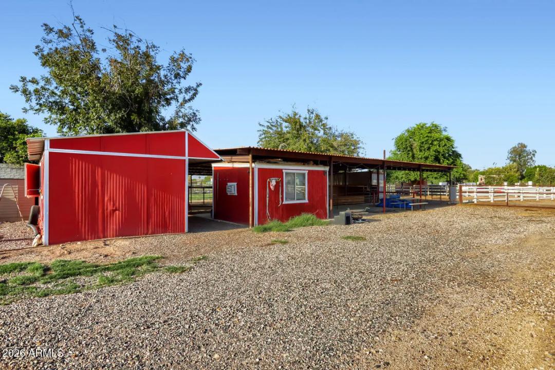 Real Estate Picture 28