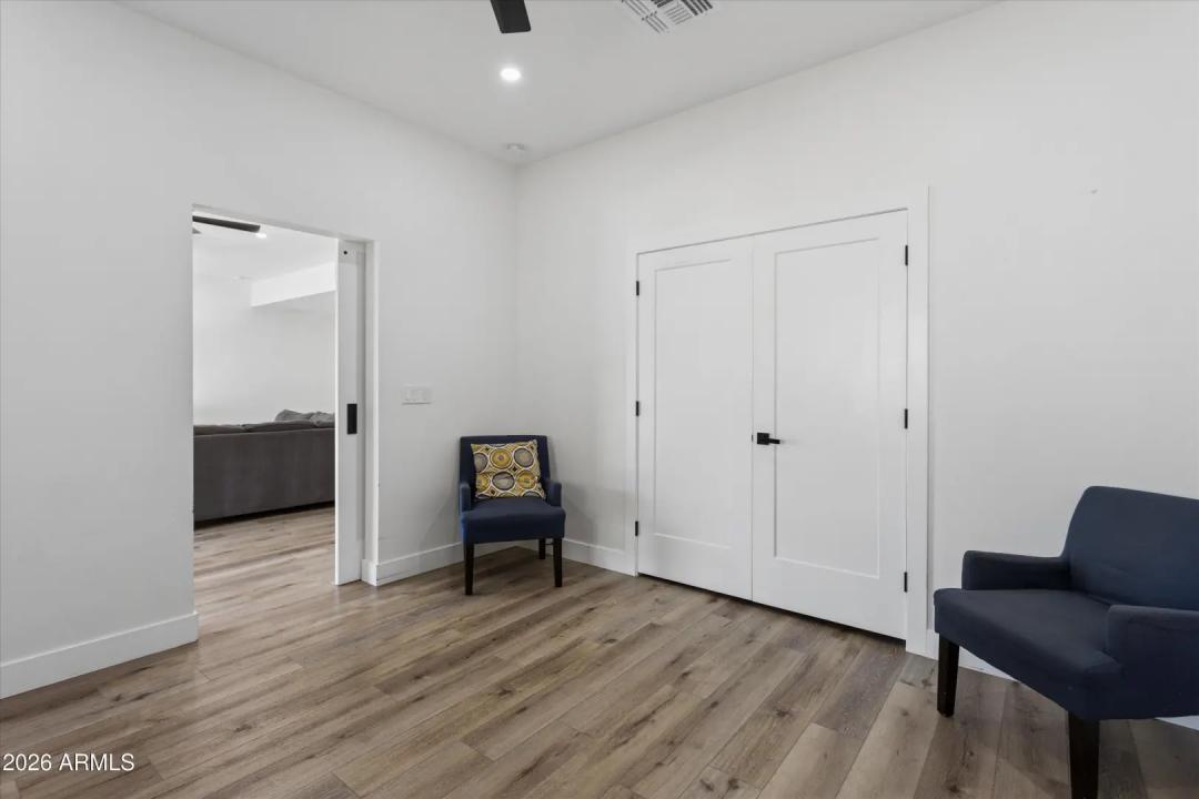 Real Estate Picture 35