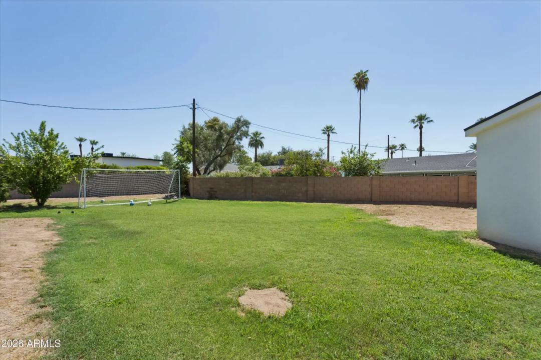 Real Estate Picture 43