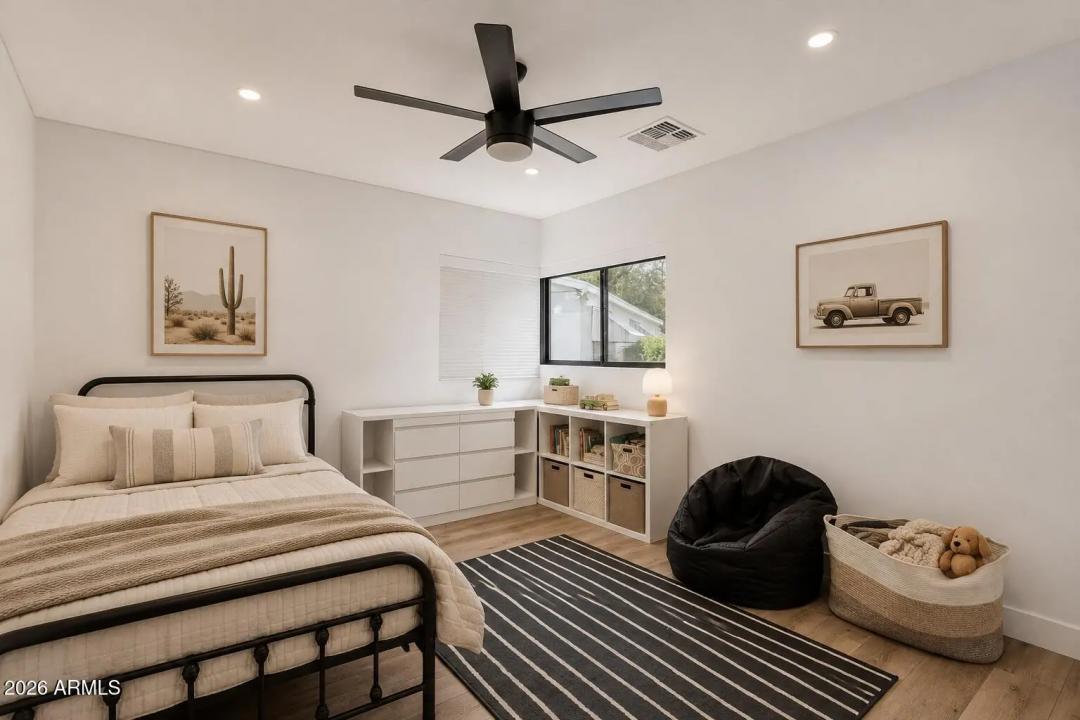 Real Estate Picture 31
