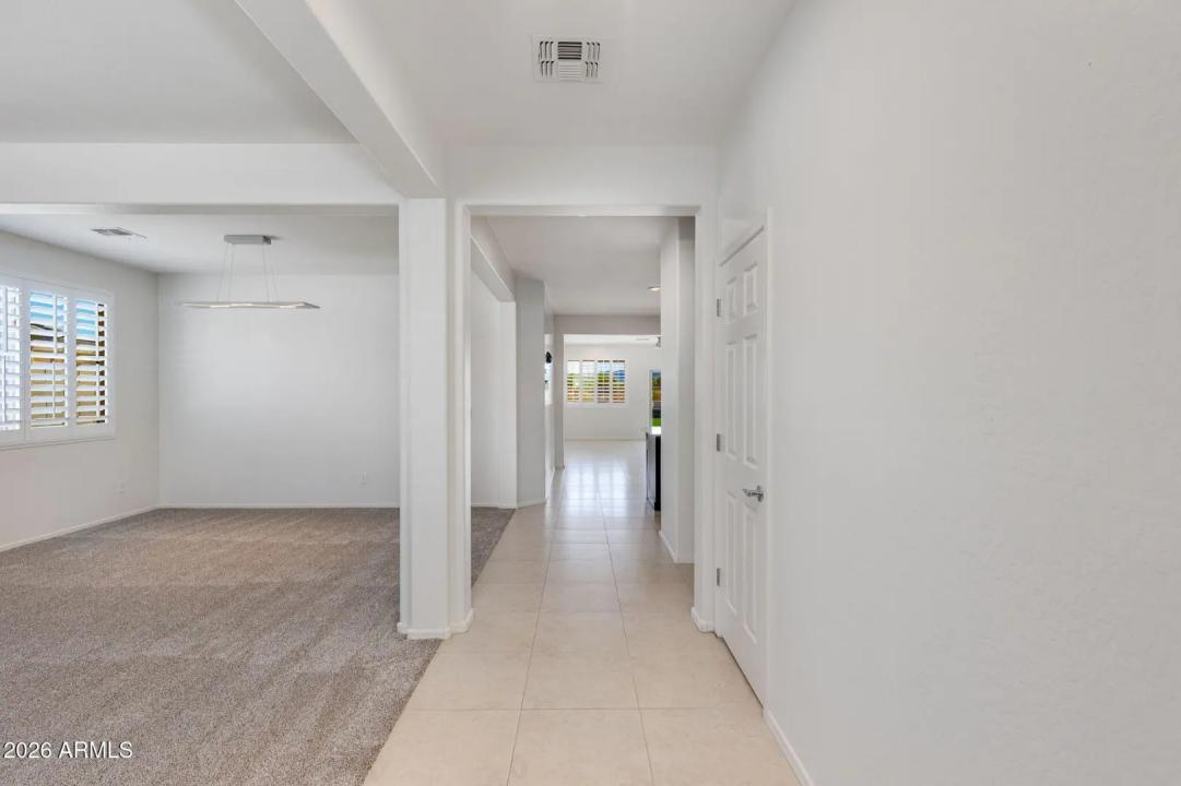 Real Estate Picture 10
