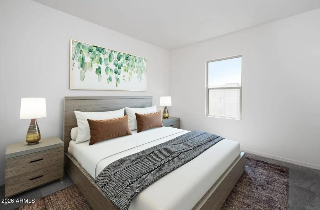 Real Estate Picture 9