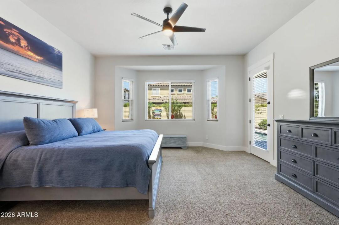 Real Estate Picture 13