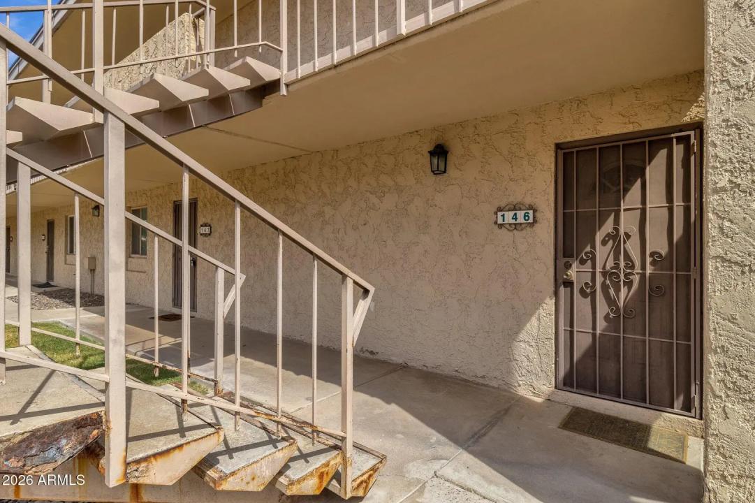 Real Estate Picture 19