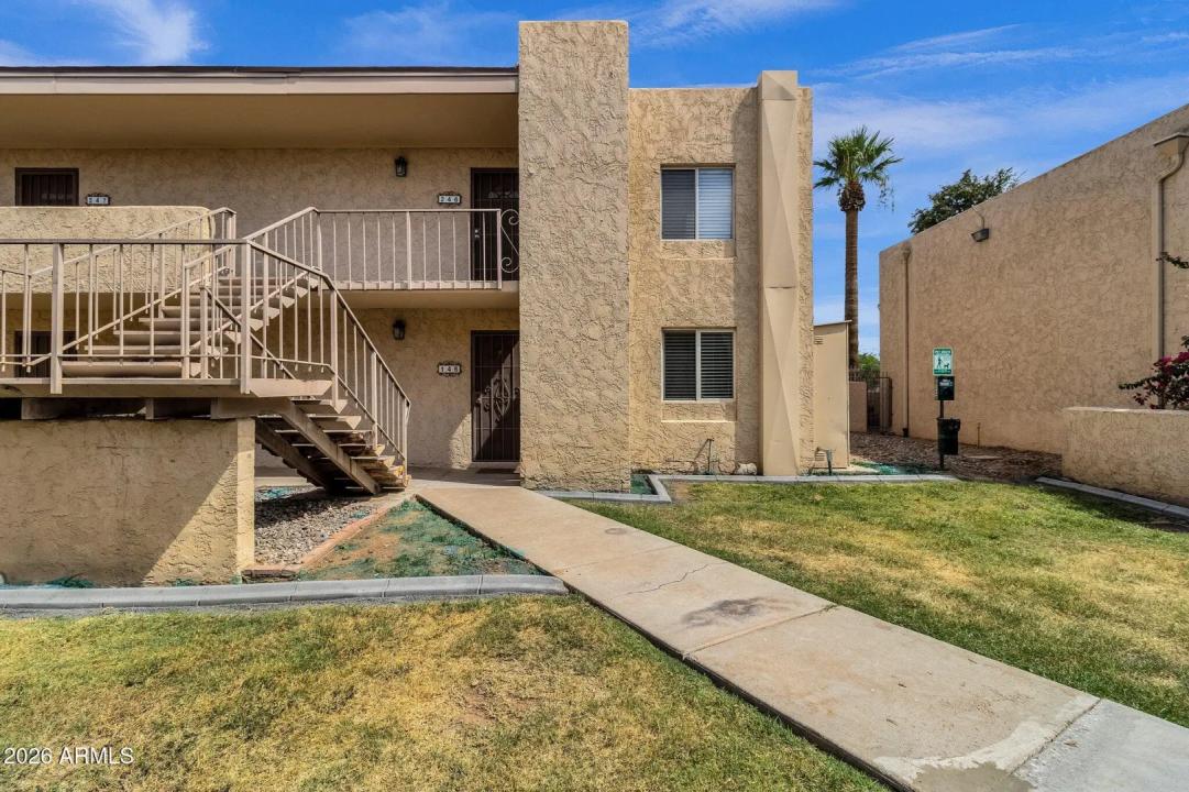 Real Estate Picture 20