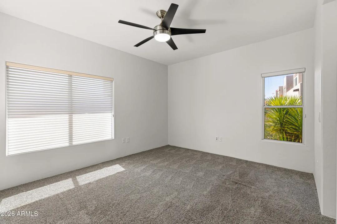 Real Estate Picture 13