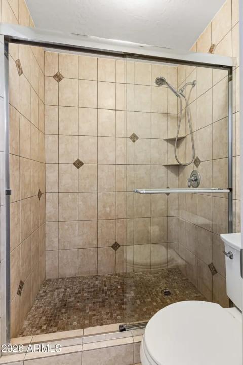 Real Estate Picture 22