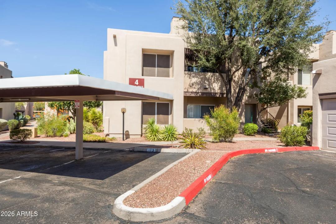 Real Estate Picture 35