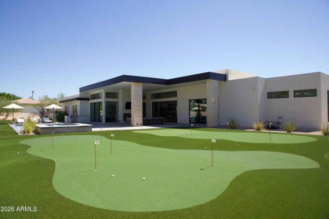 Real Estate Picture 38