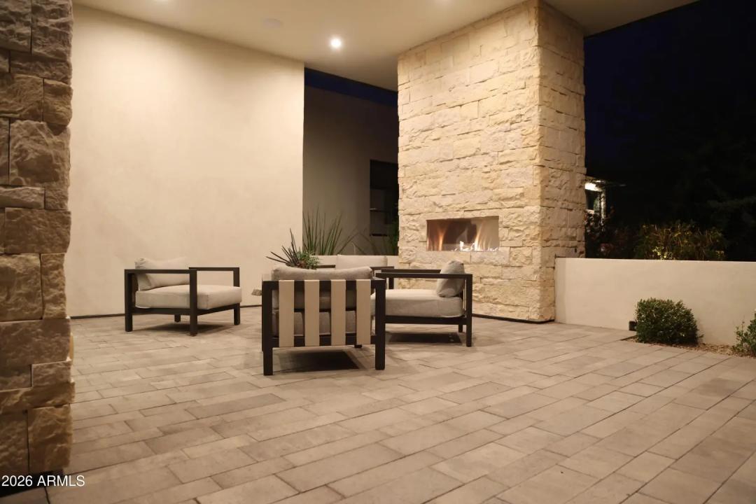 Real Estate Picture 34