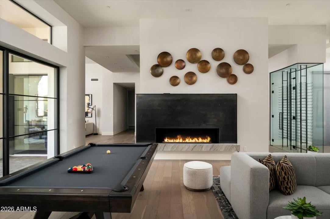 Real Estate Picture 10