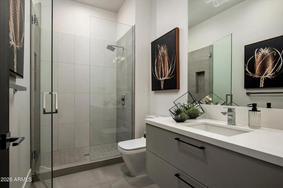 Real Estate Picture 31