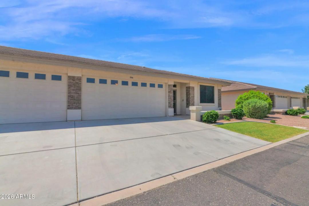 Real Estate Picture 37