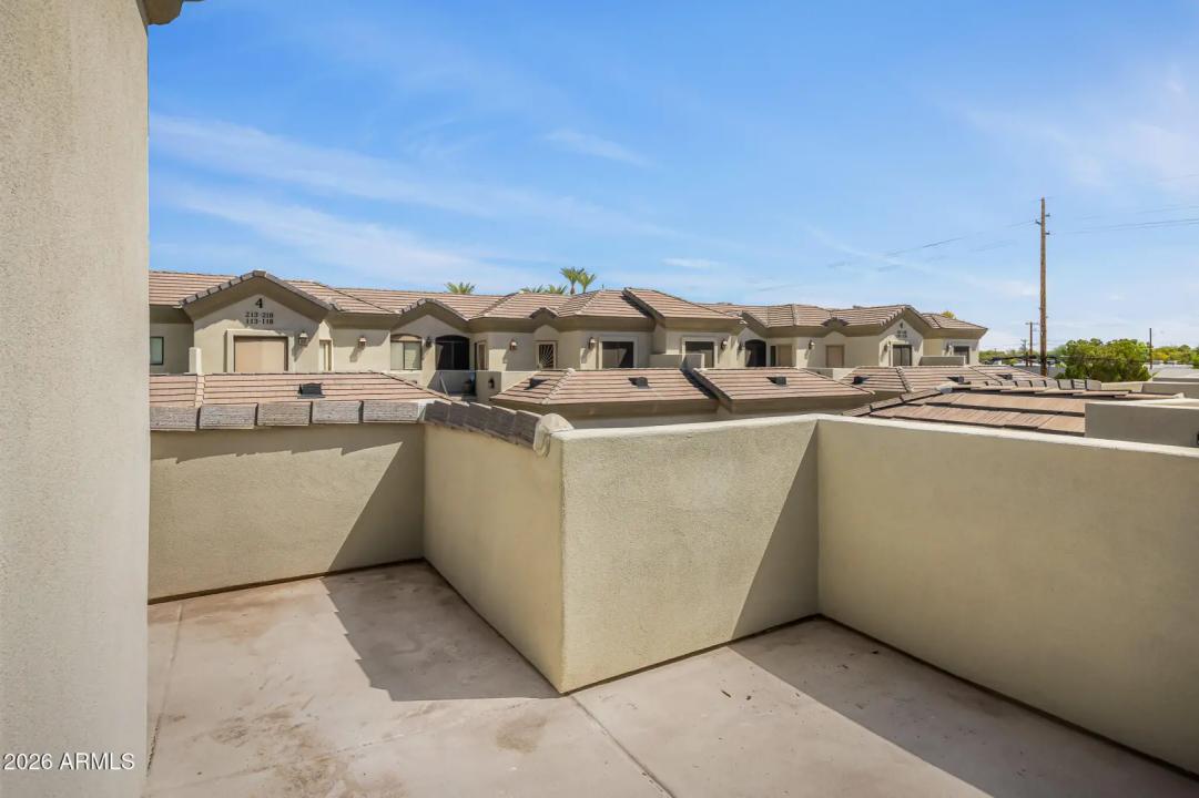 Real Estate Picture 13