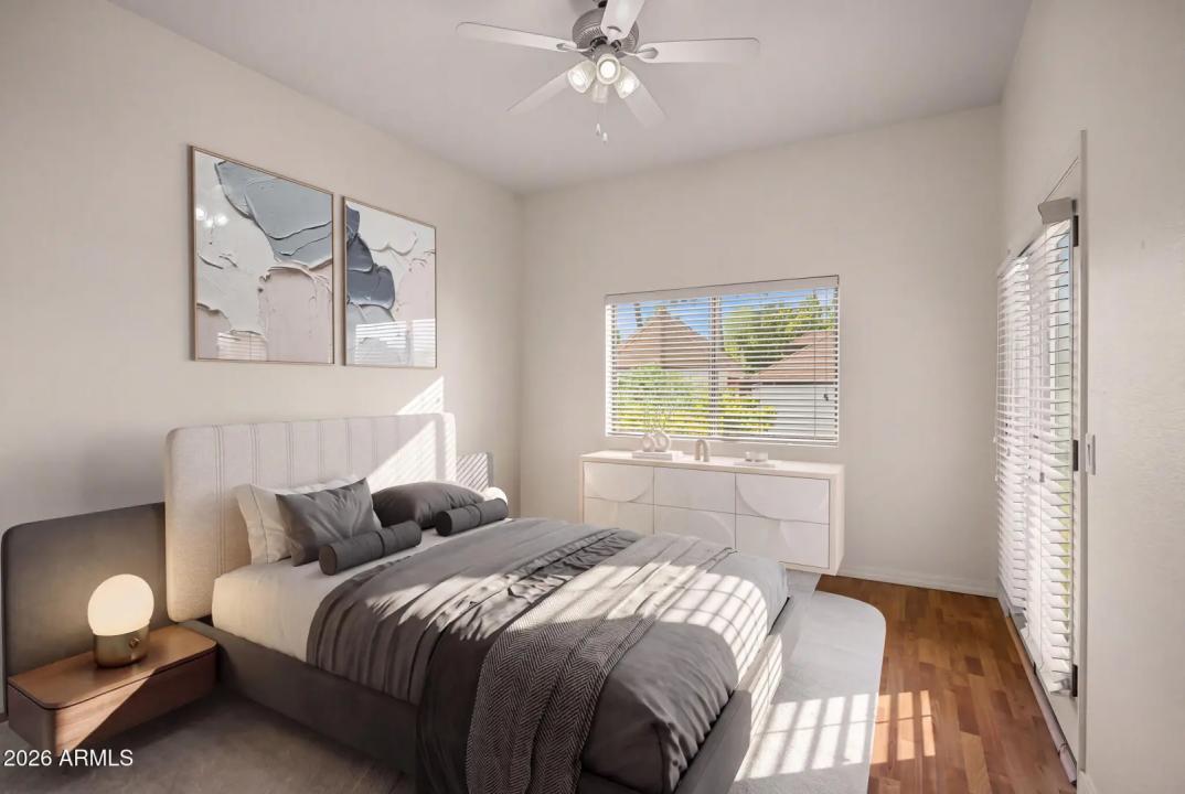 Real Estate Picture 7