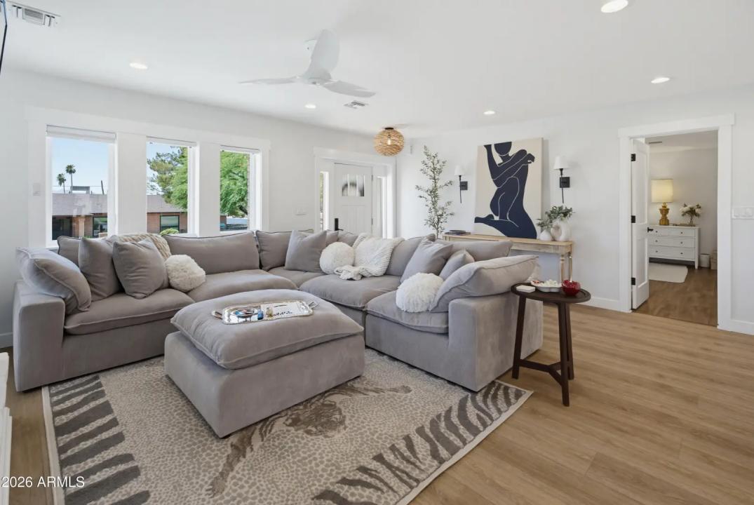 Real Estate Picture 46