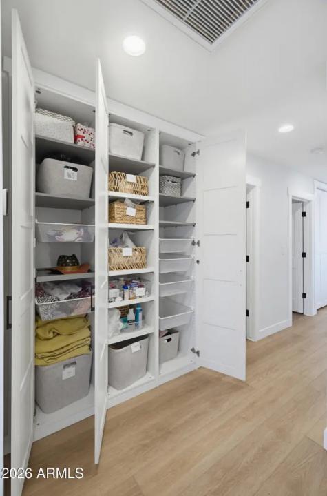 Real Estate Picture 24