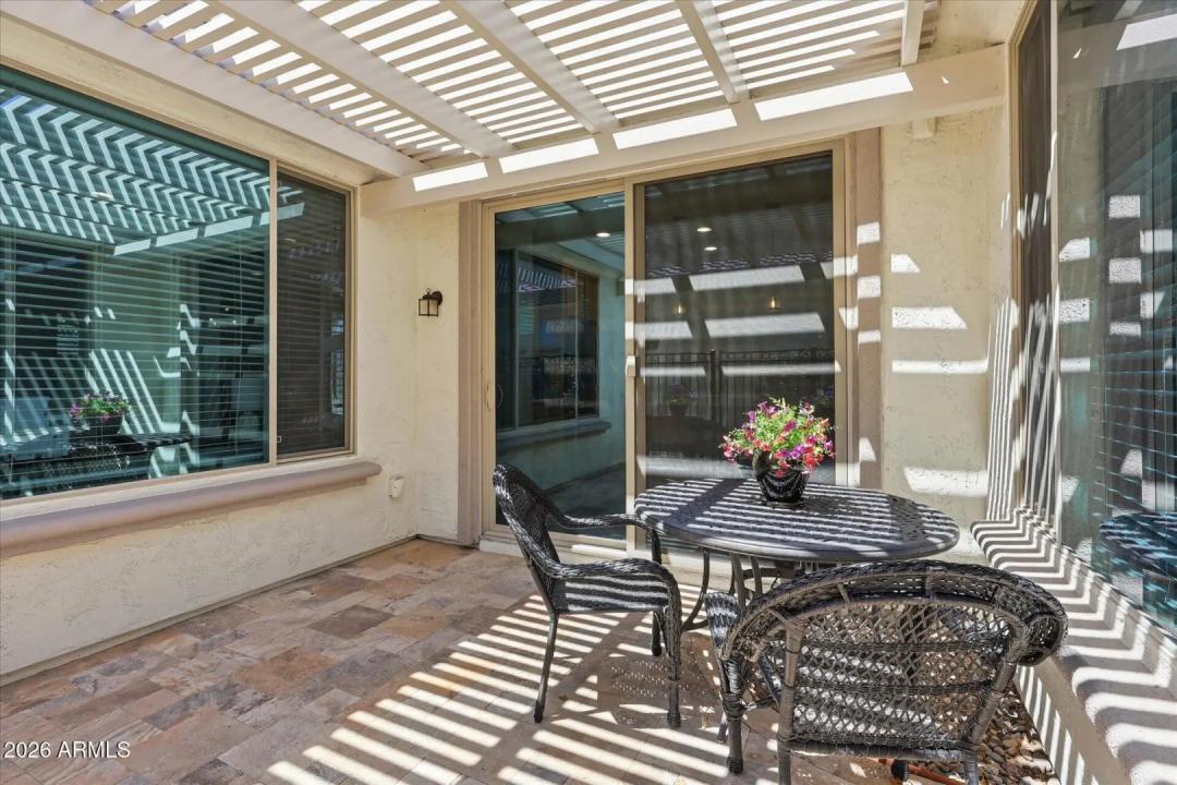 Real Estate Picture 16