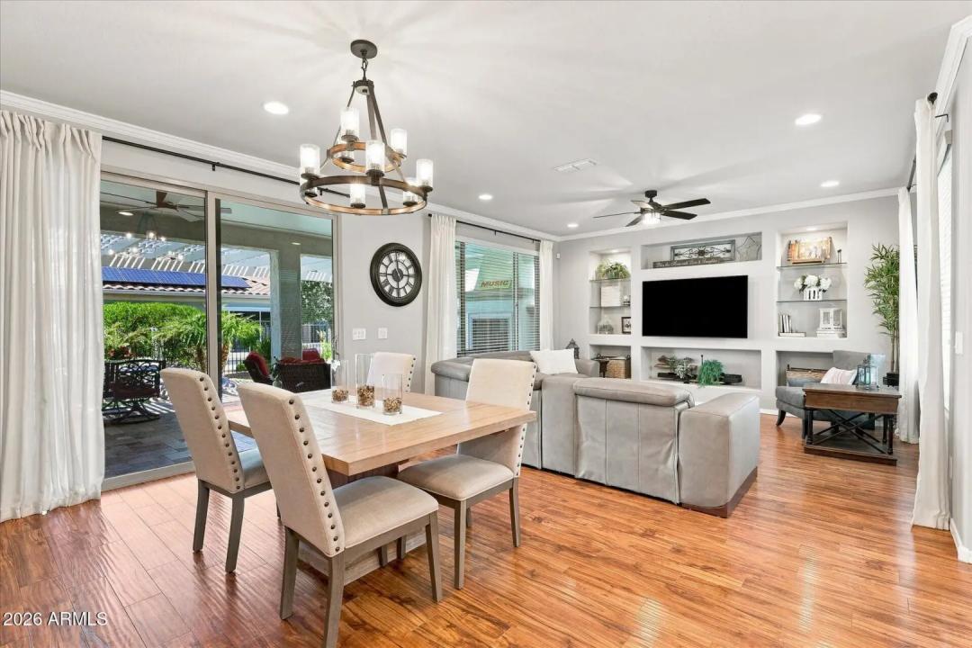 Real Estate Picture 28