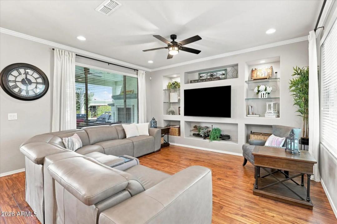 Real Estate Picture 31