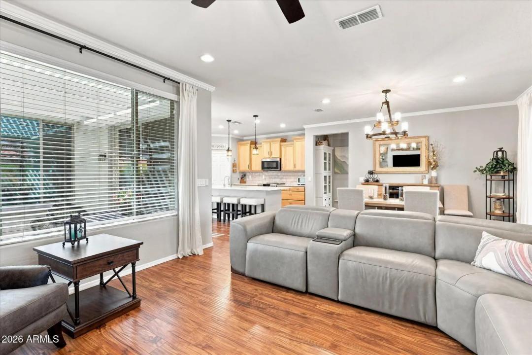 Real Estate Picture 34