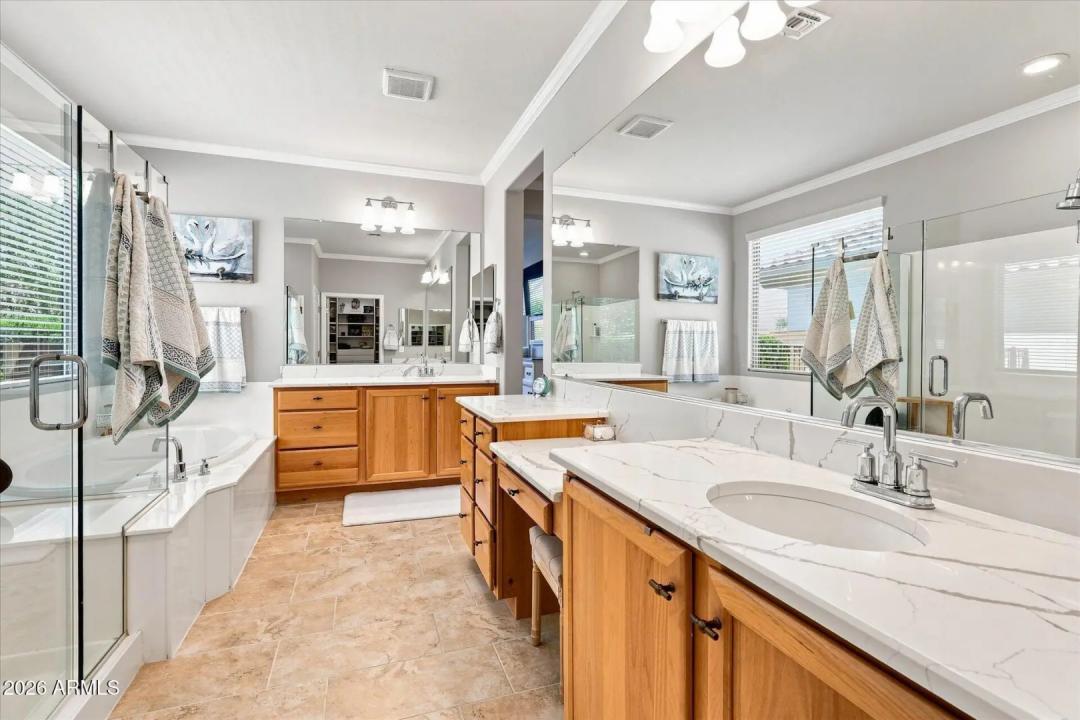 Real Estate Picture 42