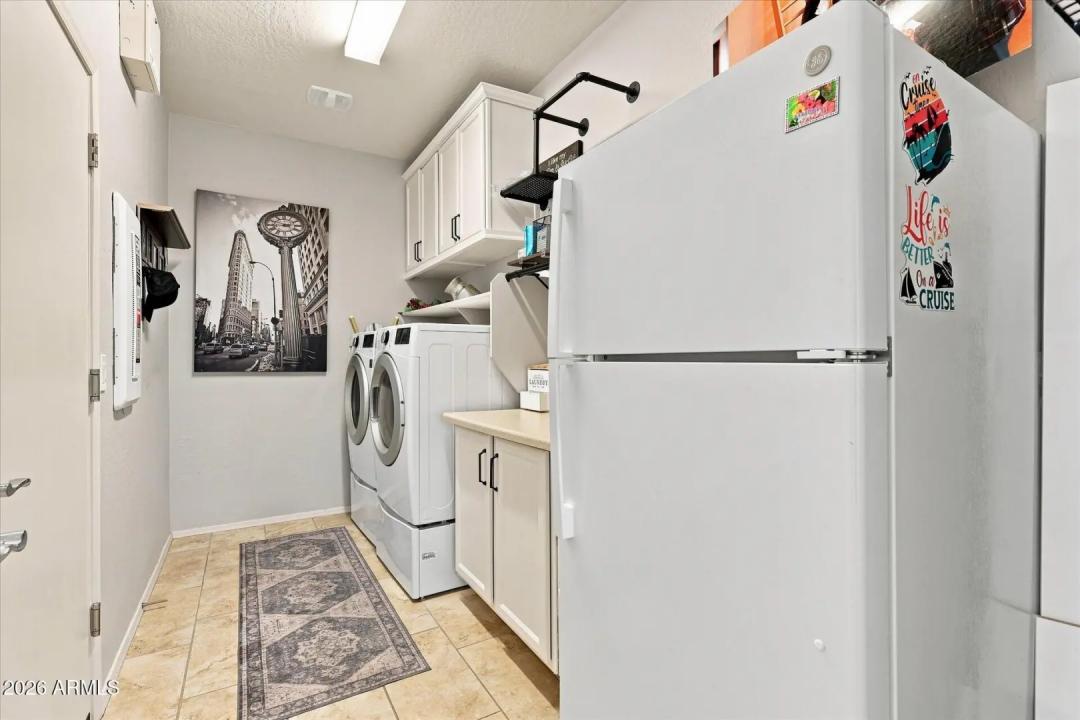 Real Estate Picture 45