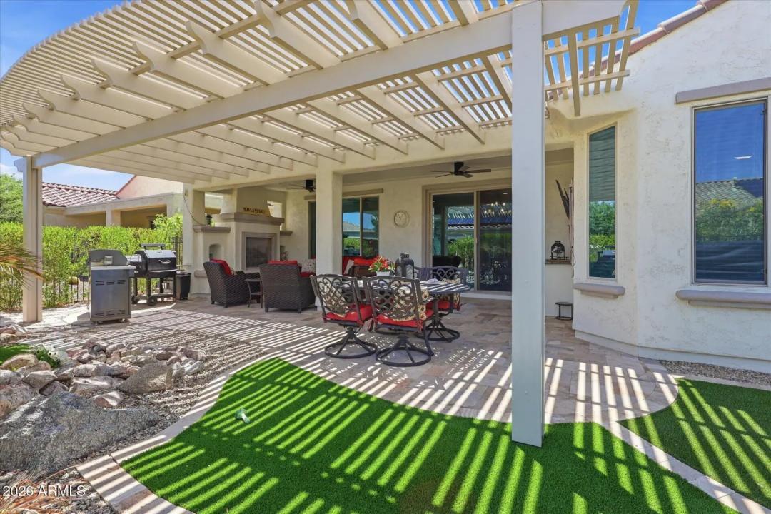 Real Estate Picture 13