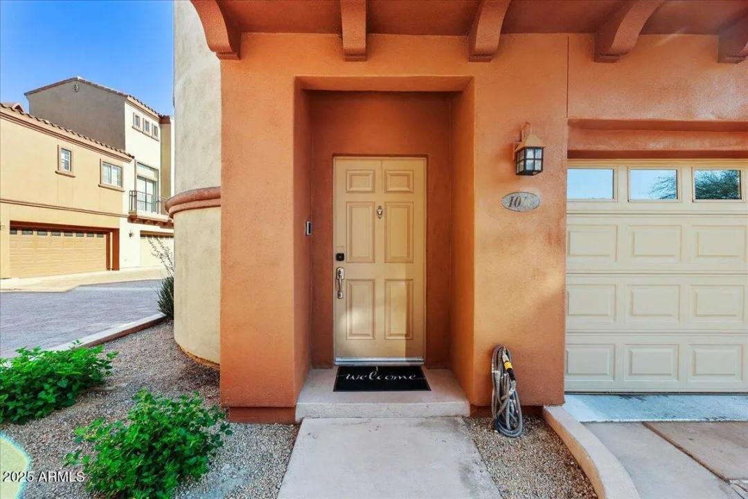 Real Estate Picture 16