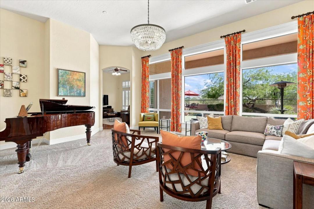 Real Estate Picture 7