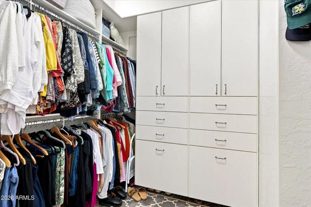 Real Estate Picture 28
