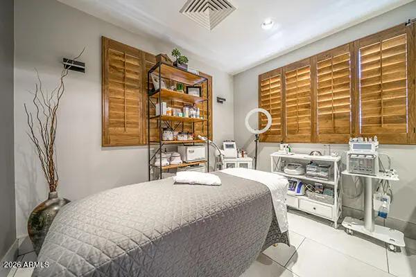 Real Estate Picture 51