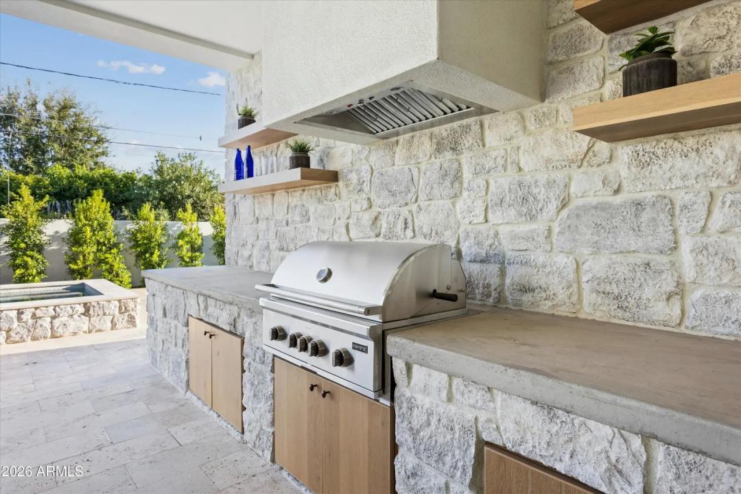 Real Estate Picture 46