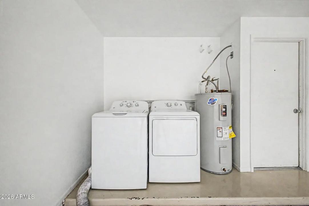 Real Estate Picture 24