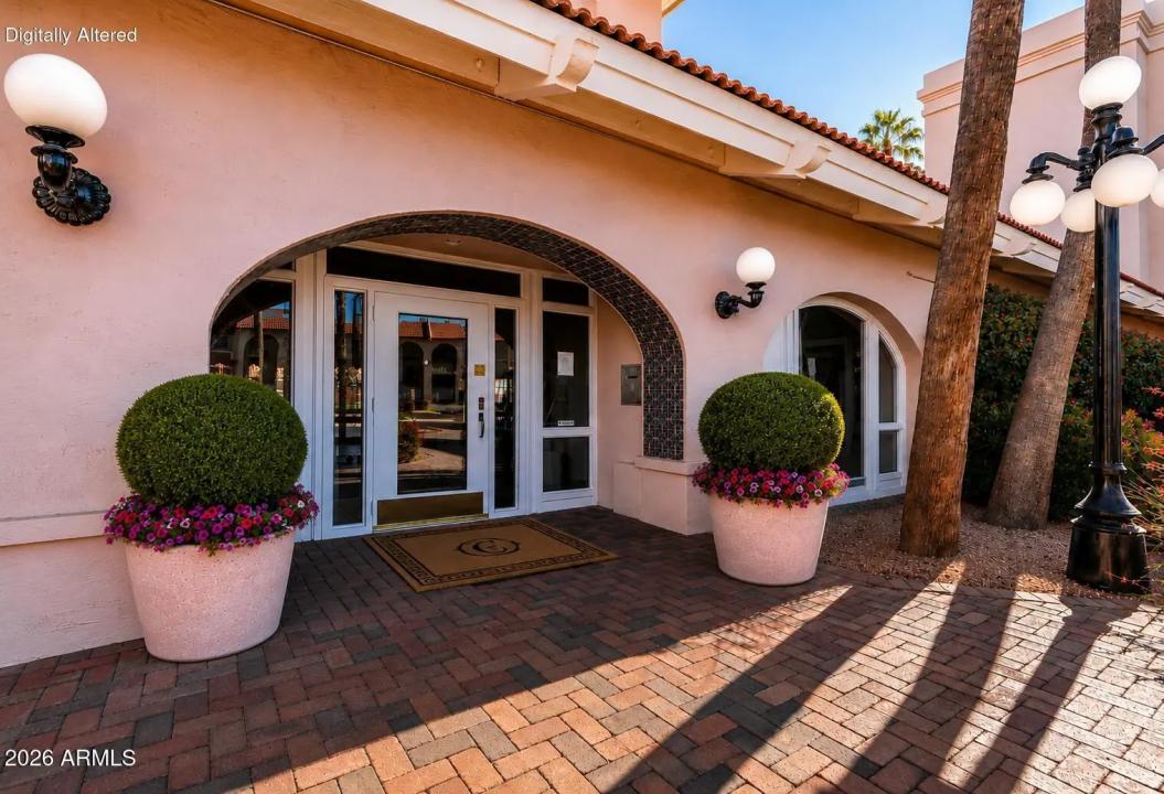 Real Estate Picture 35