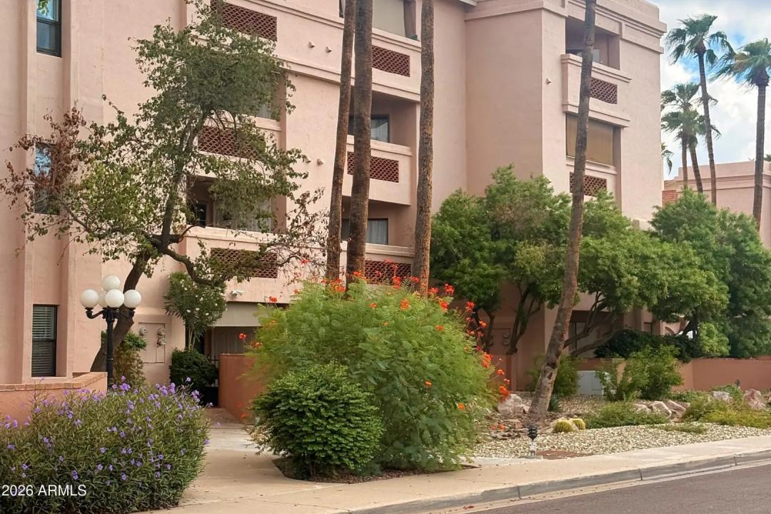 Real Estate Picture 36