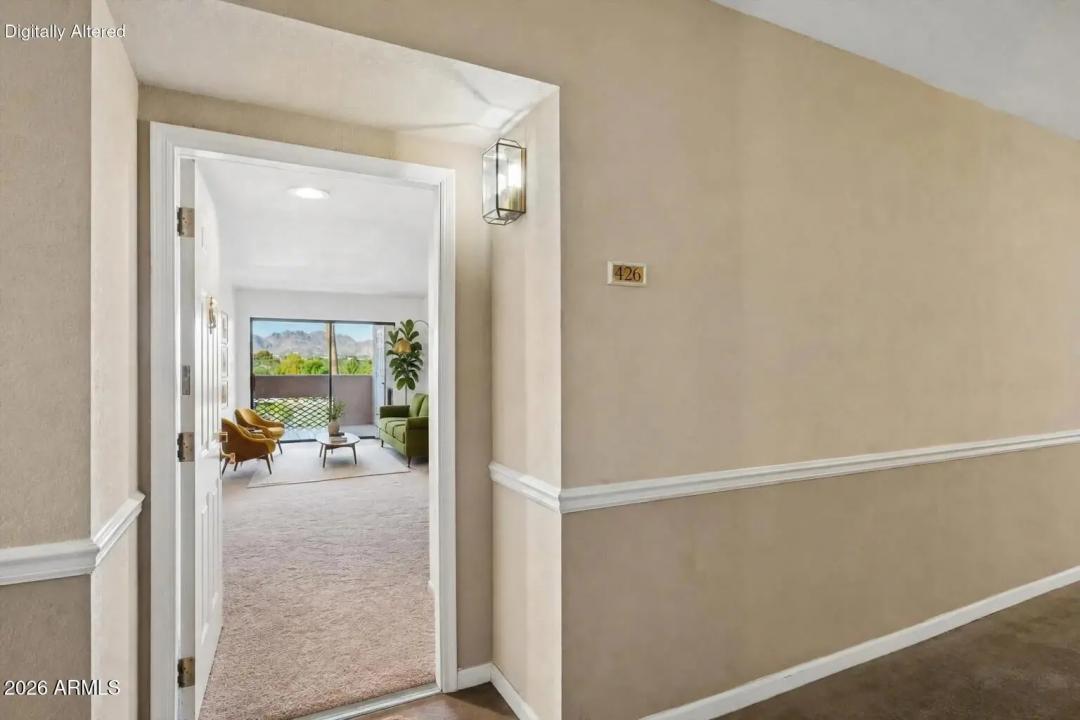 Real Estate Picture 3
