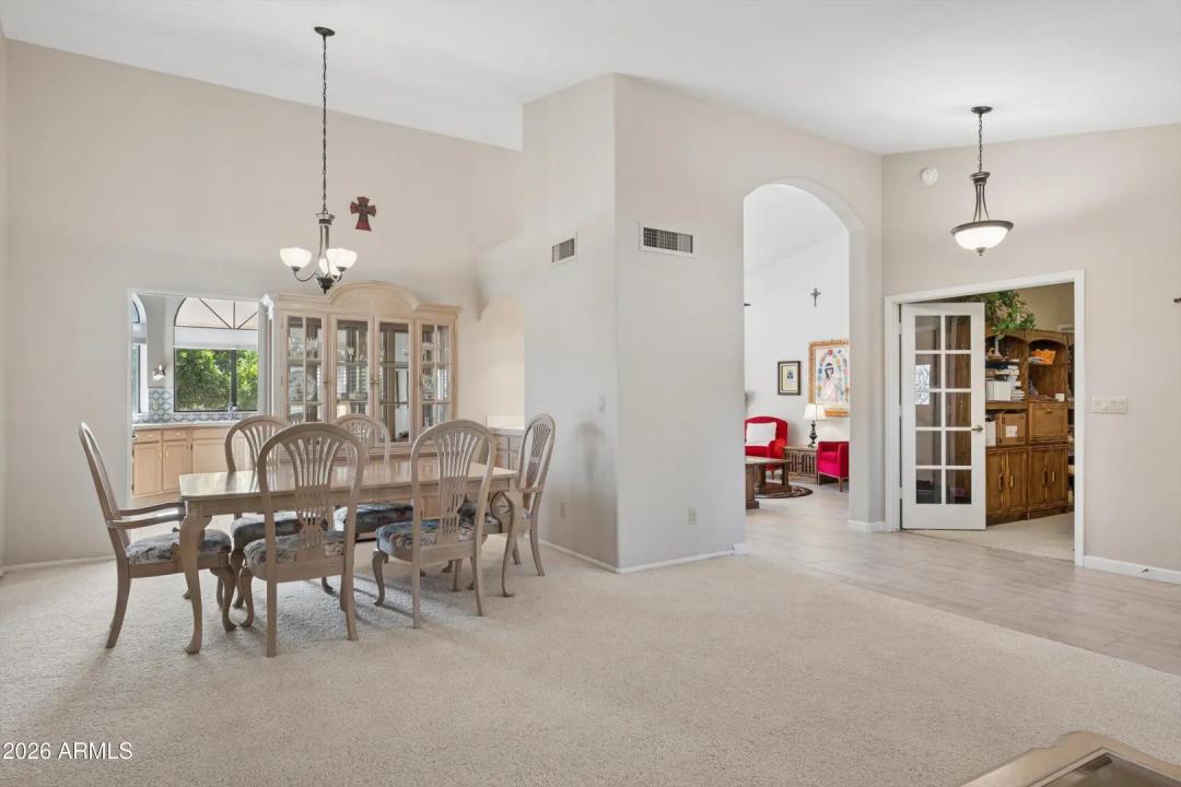 Real Estate Picture 15