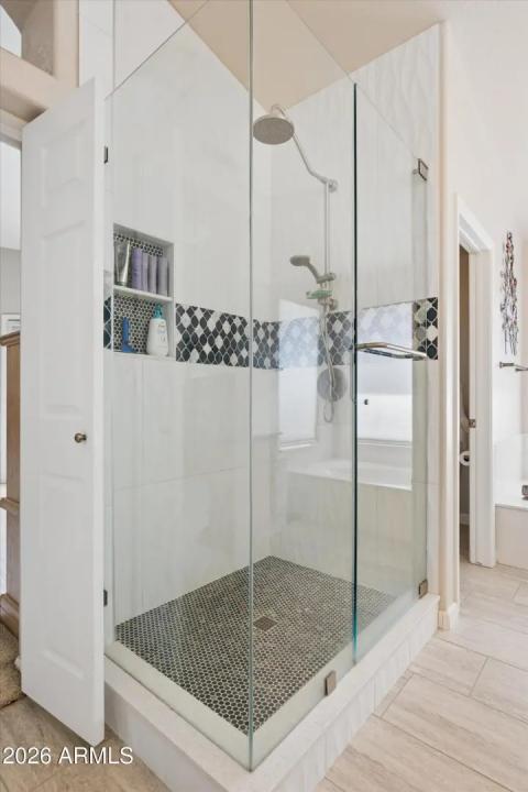 Real Estate Picture 33