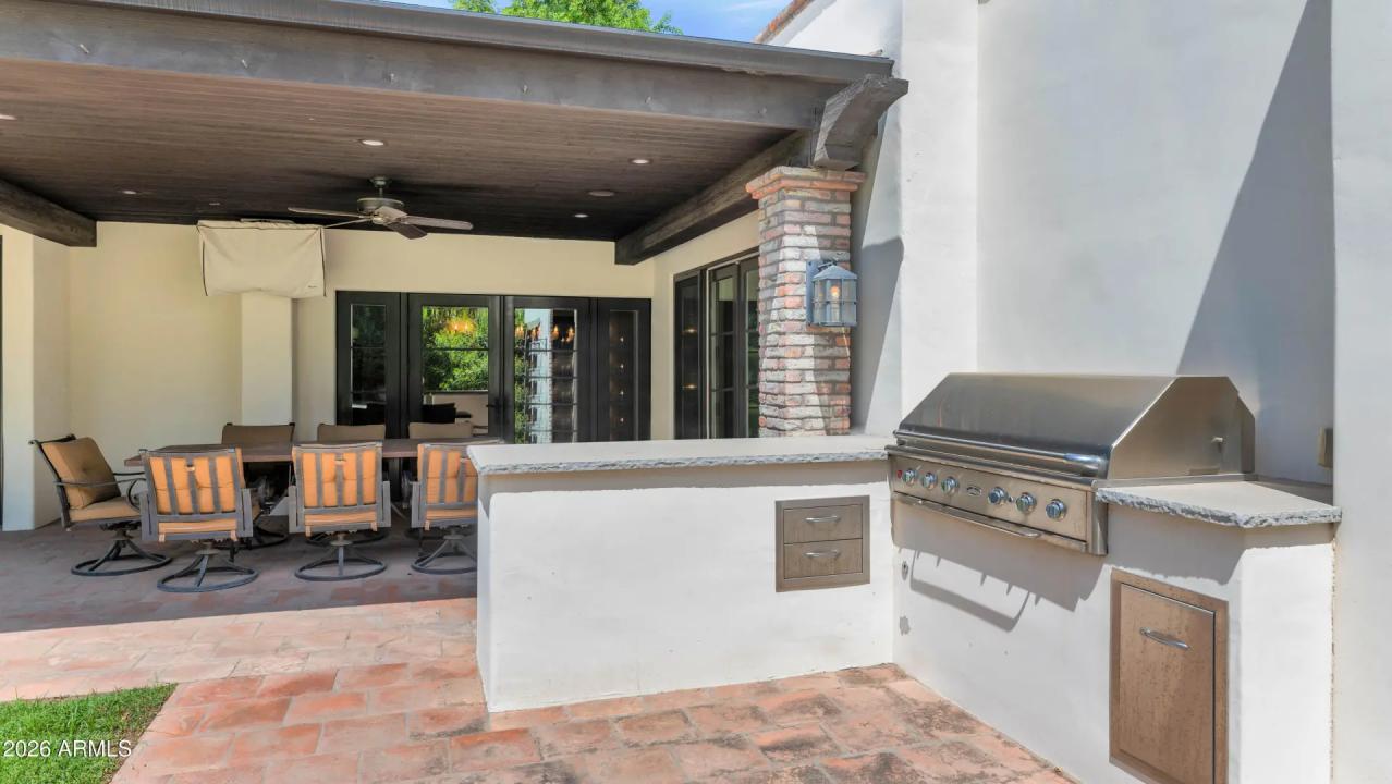 Real Estate Picture 37