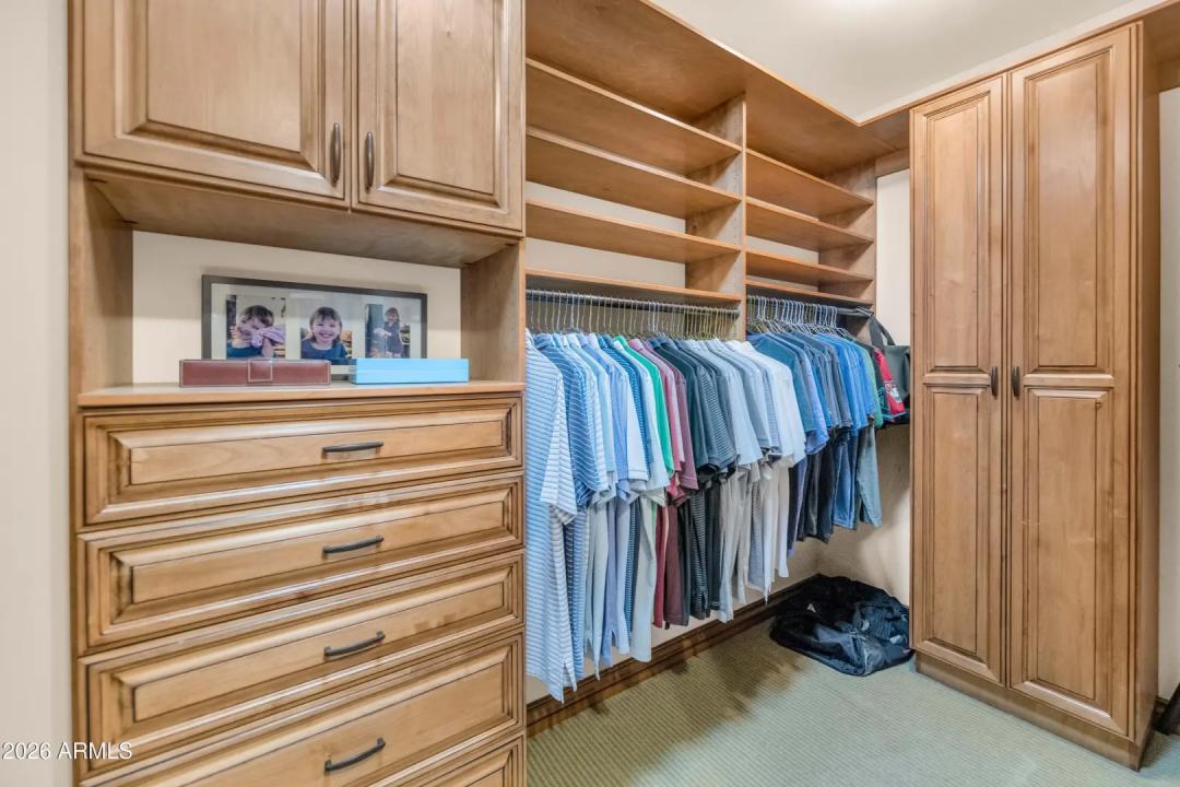 Real Estate Picture 22