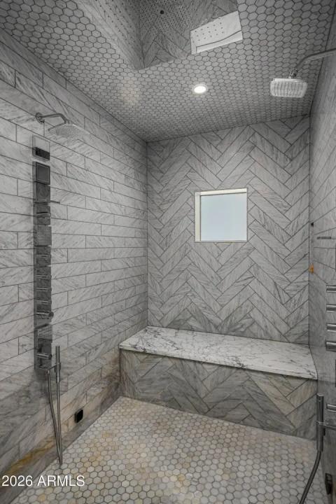 Real Estate Picture 18