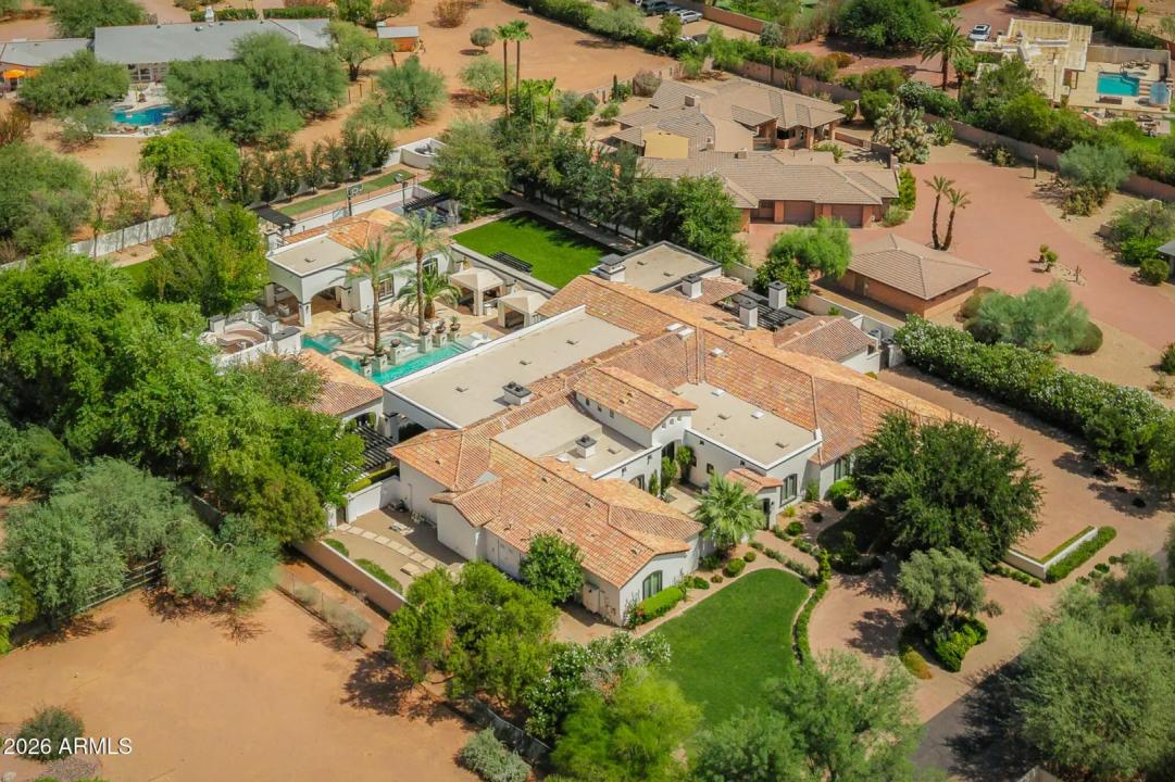 Real Estate Picture 2