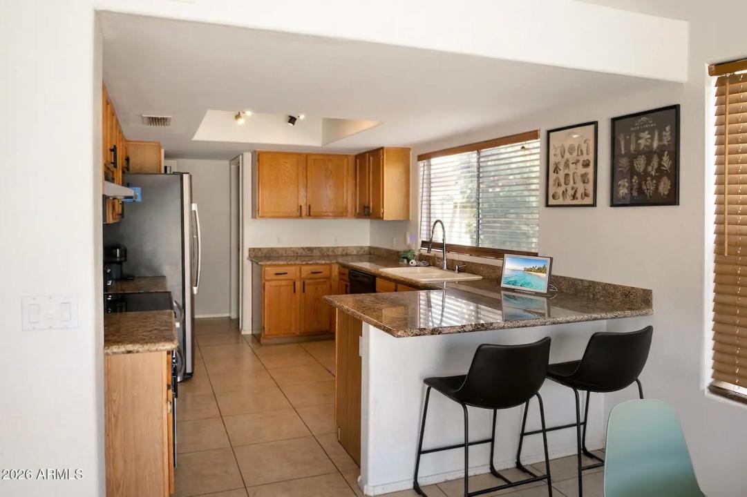 Real Estate Picture 8