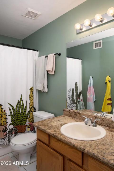 Real Estate Picture 17