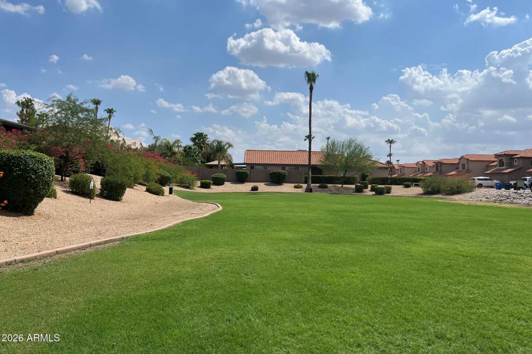 Real Estate Picture 22