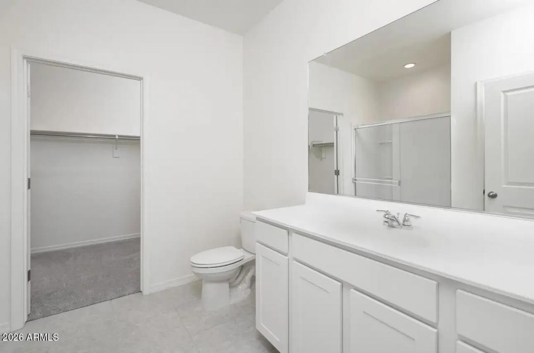 Real Estate Picture 23
