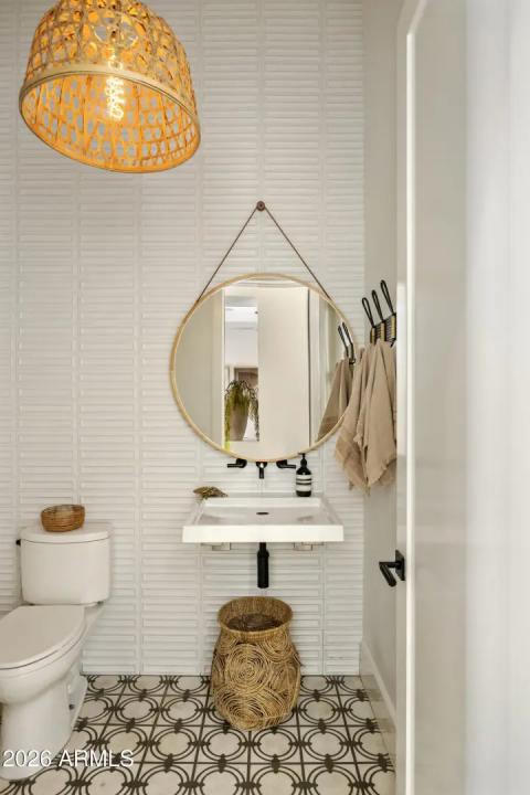 Real Estate Picture 24
