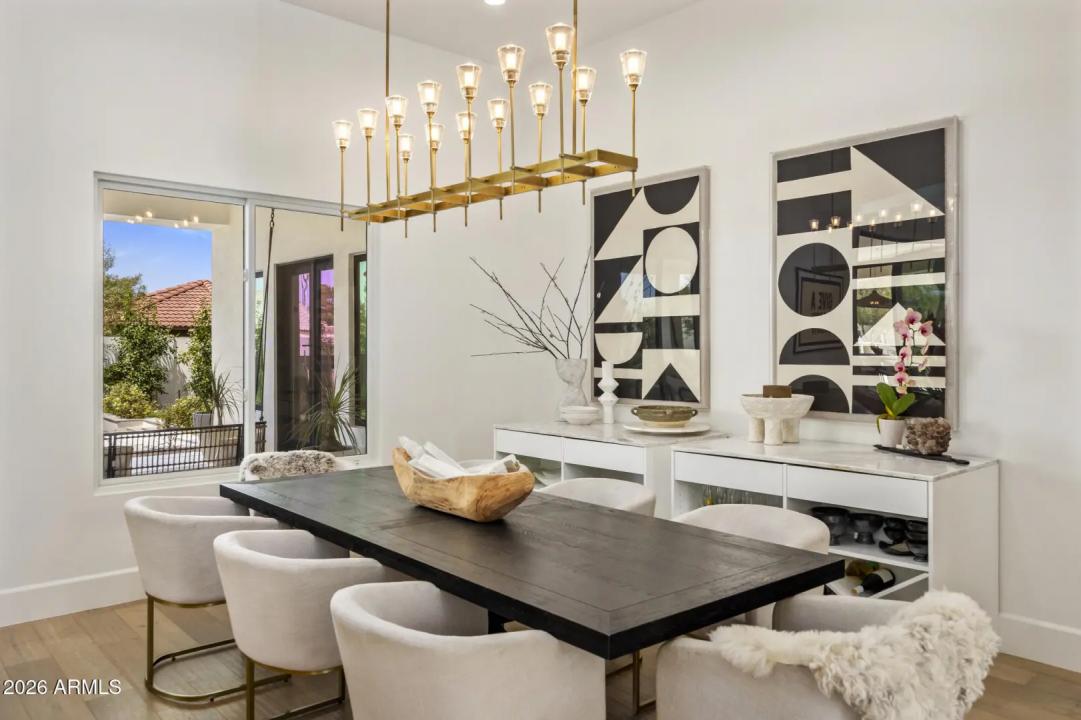 Real Estate Picture 17